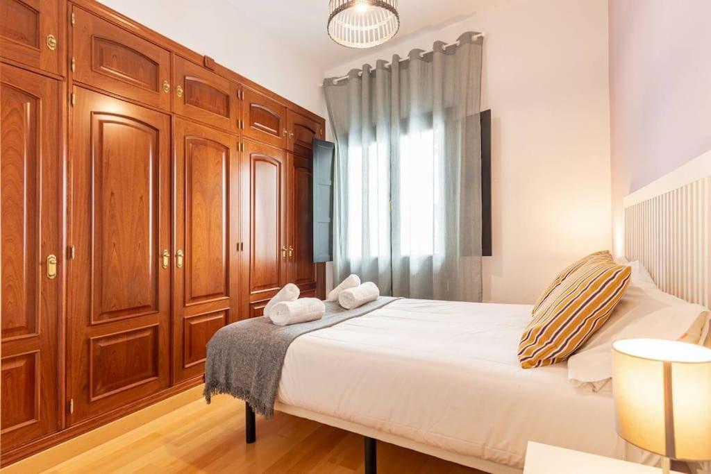 Jdcbl - Peaceful Wonderful Apartment In City Center Севілья Екстер'єр фото